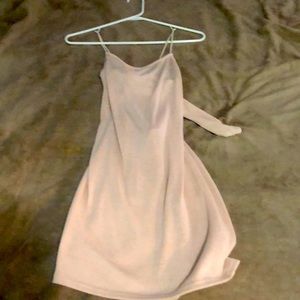 TAN MATERNITY DRESS SIZE SMALL